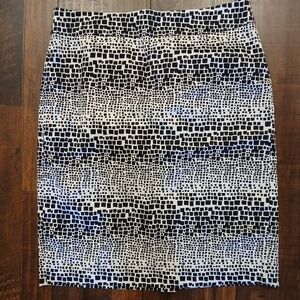 Elegant Black and White Patterned Skirt